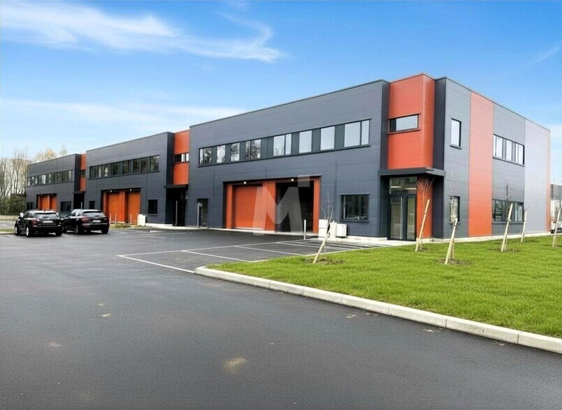 Light Industrial in Brétigny-sur-Orge to rent - Building Photo - Image 1 of 10