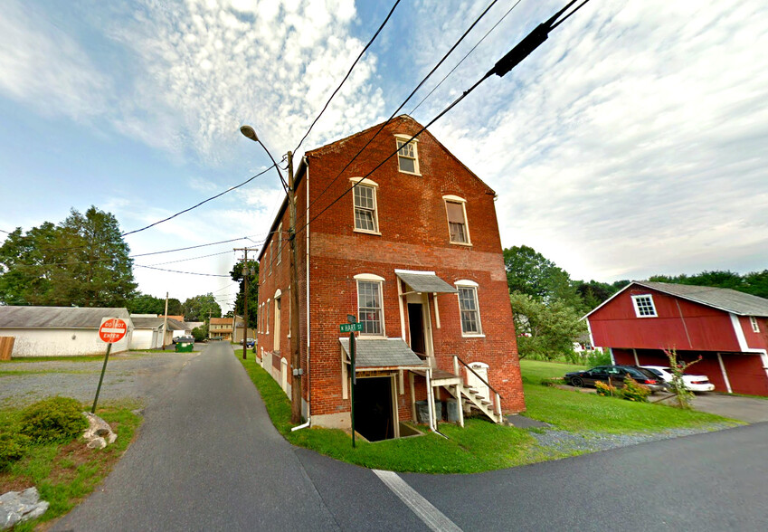 26 N. Hart Street, Manheim, PA for sale - Building Photo - Image 1 of 7