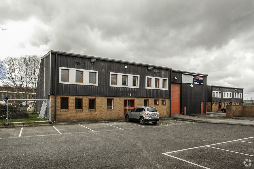 First Ave, Deeside for sale - Primary Photo - Image 1 of 1