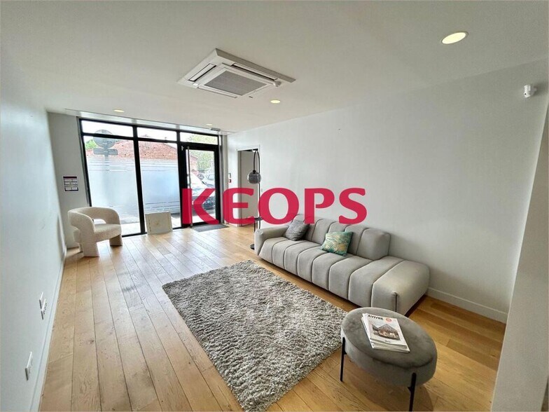 85 Avenue Des Pyrénées, L'Union for sale - Interior Photo - Image 2 of 20