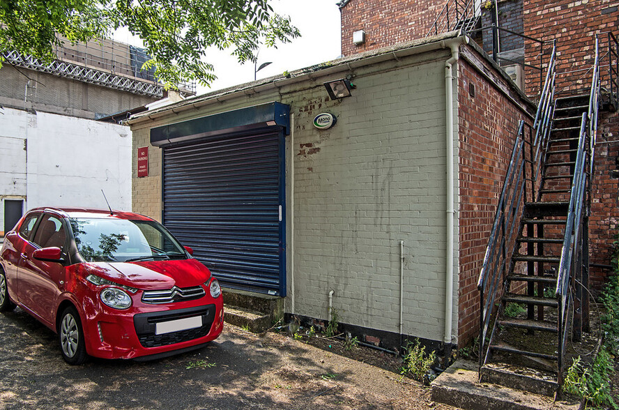 35-45 St Petersgate, Stockport for rent - Building Photo - Image 2 of 2