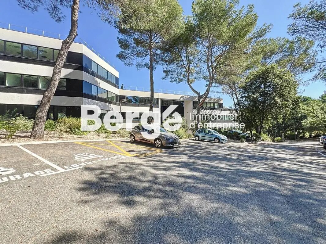 Office in SOPHIA ANTIPOLIS for sale Building Photo- Image 1 of 12