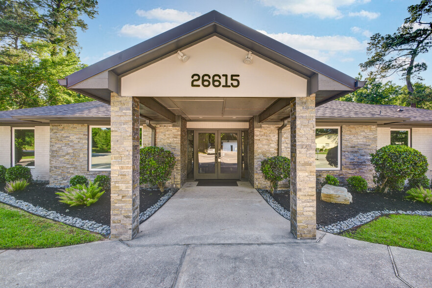 26615 Oak Ridge Dr, The Woodlands, TX for sale - Building Photo - Image 1 of 1