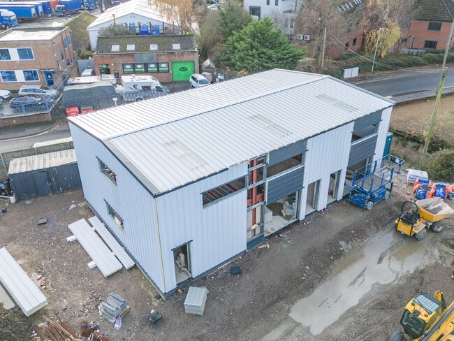 More details for 10-12 Lower Tuffley Ln, Gloucester - Industrial to Rent