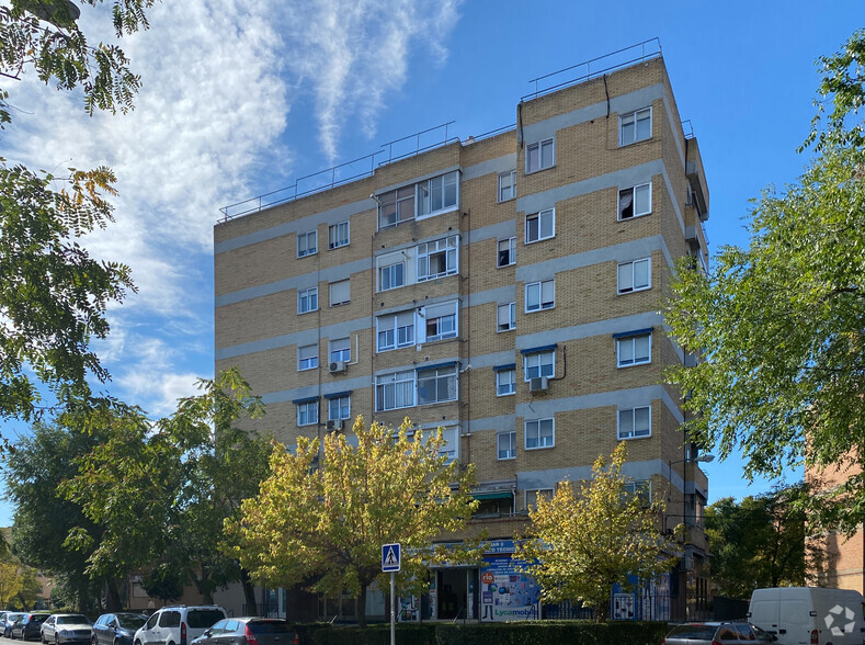 Paseo Castellanos, 65, Madrid, Madrid for sale - Building Photo - Image 2 of 3