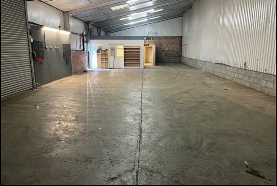 Dagnell End Rd, Redditch to rent Interior Photo- Image 1 of 3