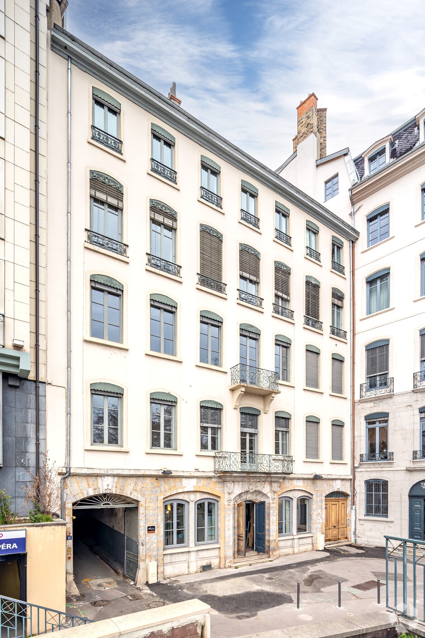 Build-to-Rent in Lyon for sale Primary Photo- Image 1 of 5