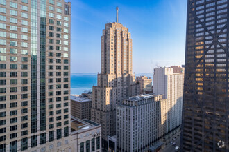 919 N Michigan Ave, Chicago, IL for sale Primary Photo- Image 1 of 1