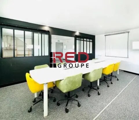 Location Bureaux 90 m² - Photo 1
