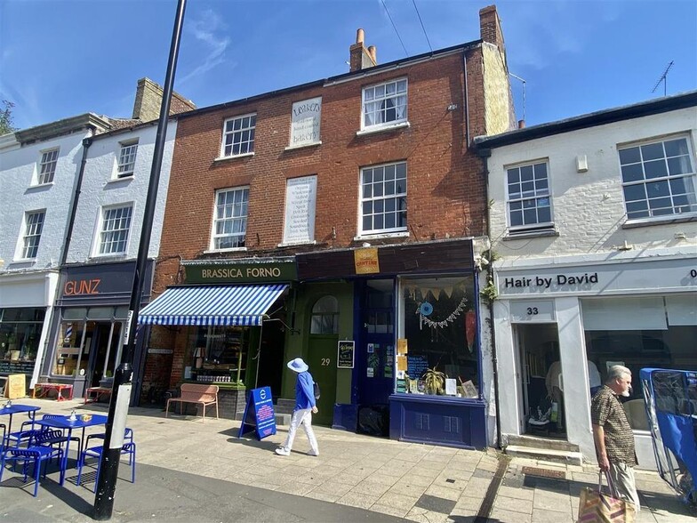 31 East St, Bridport for sale - Building Photo - Image 1 of 1