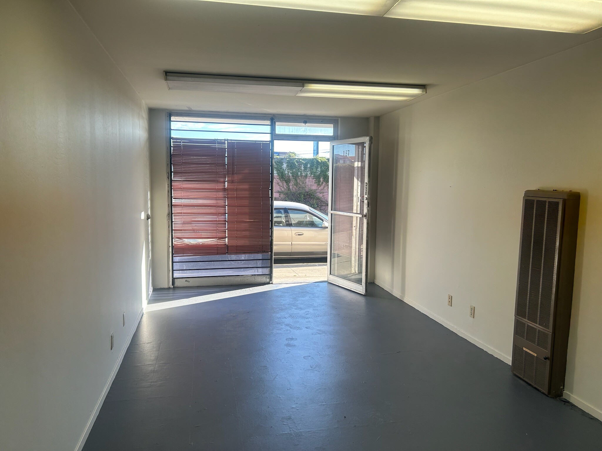 153-175 N Amphlett Blvd, San Mateo, CA for rent Building Photo- Image 1 of 11