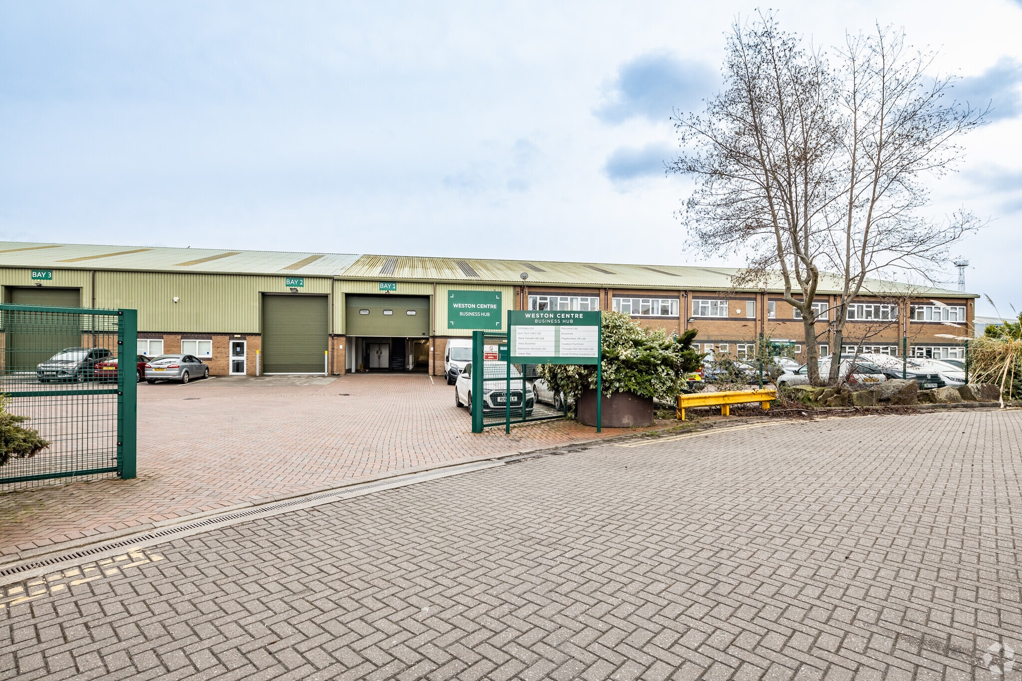 Weston Rd, Crewe to rent Primary Photo- Image 1 of 3