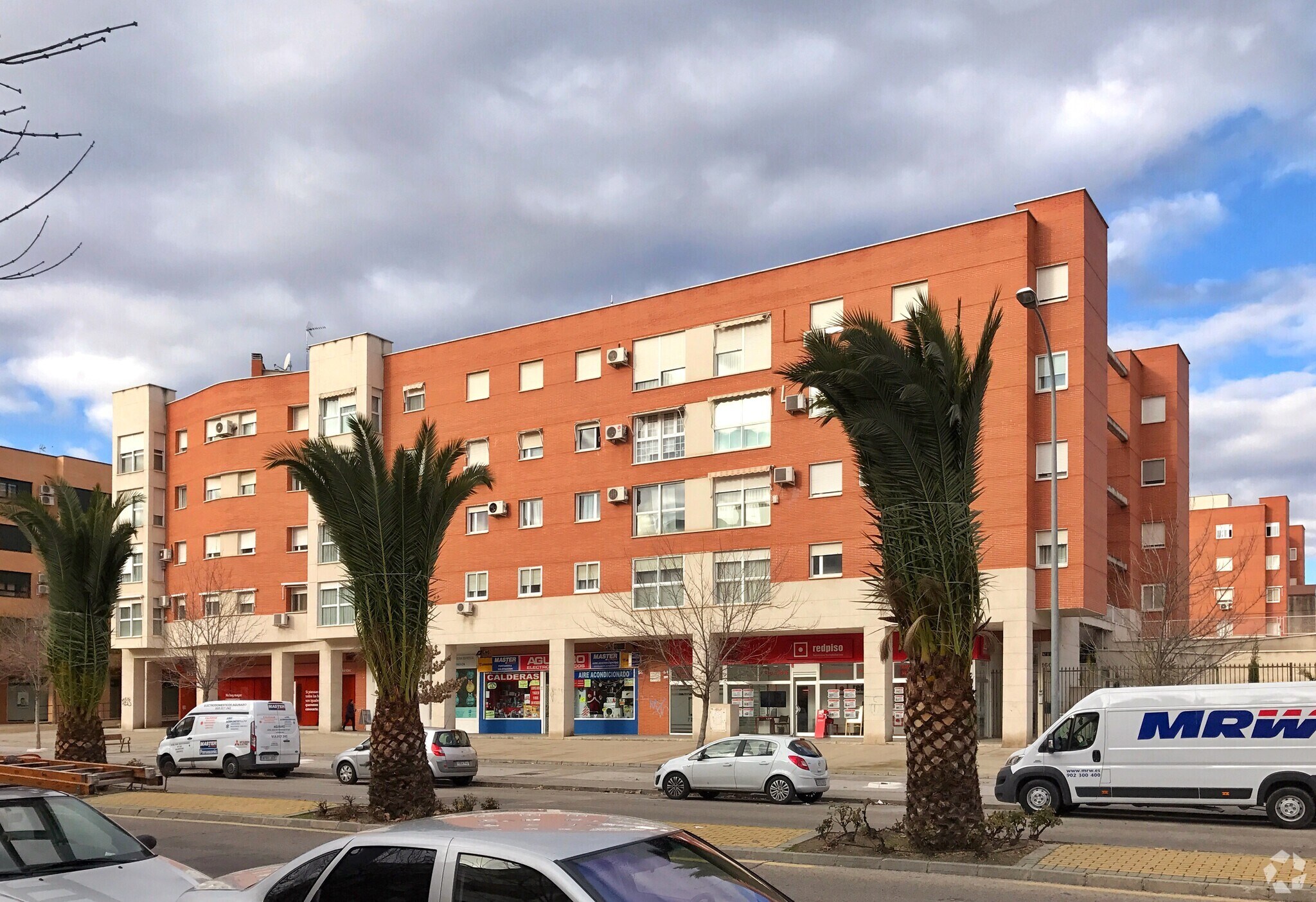 Avenida Mar Mediterráneo, 160, Valdemoro, Madrid to rent Primary Photo- Image 1 of 3