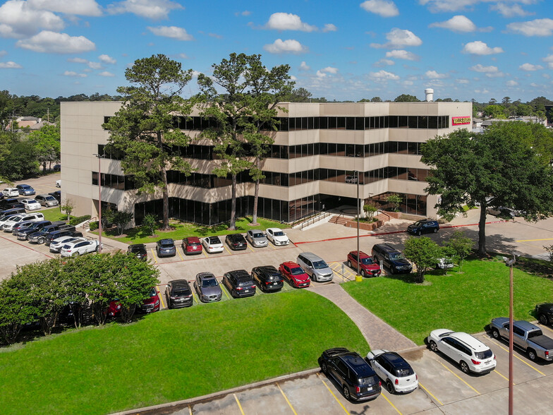 12337 Jones Rd, Houston, TX for rent - Building Photo - Image 1 of 5