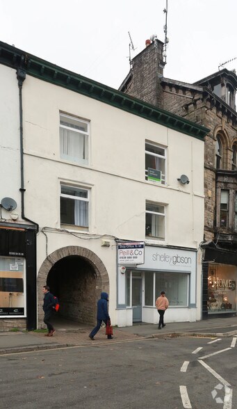 66 Stramongate, Kendal to rent - Building Photo - Image 2 of 3