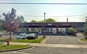 750 N Cedar St, Lansing, MI for rent Building Photo- Image 1 of 4