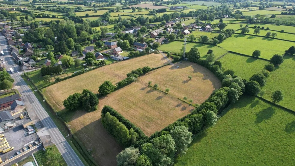 Land in Avesnes-sur-Helpe for sale - Building Photo - Image 2 of 4
