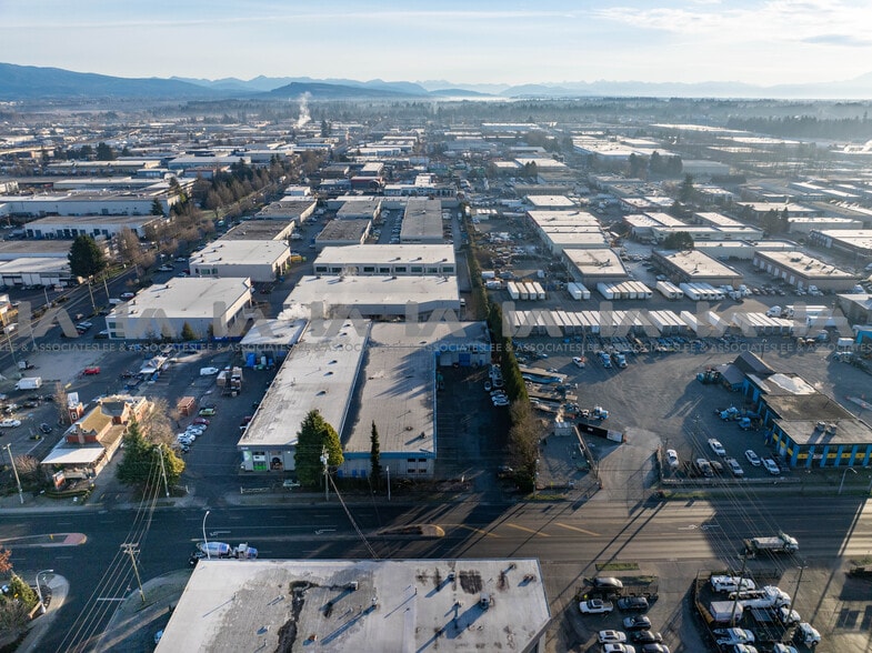 9520 192nd St, Surrey, BC to rent - Building Photo - Image 3 of 30