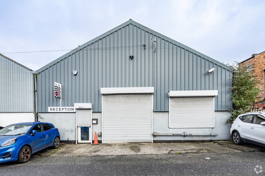 8-12 Regent St, Liverpool to rent - Building Photo - Image 2 of 2