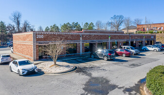 200 E Arrowhead Dr, Charlotte NC - Commercial Property