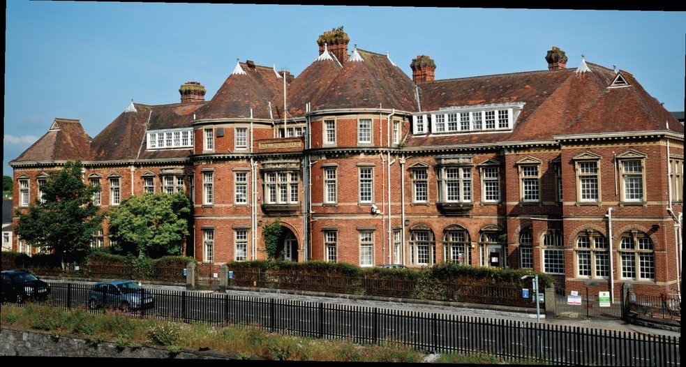 15 Apsley Rd, Plymouth for sale - Building Photo - Image 2 of 5