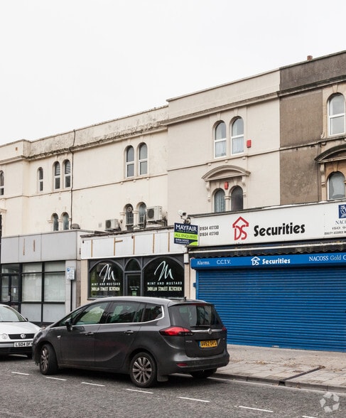 45 Oxford St, Weston Super Mare to rent - Building Photo - Image 2 of 3