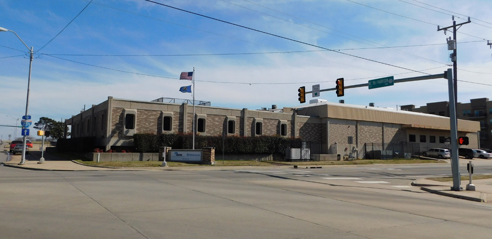 100 NE 5th St, Oklahoma City, OK for rent - Primary Photo - Image 1 of 4