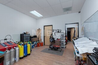 Durango Dr, Las Vegas, NV to rent Interior Photo- Image 2 of 4