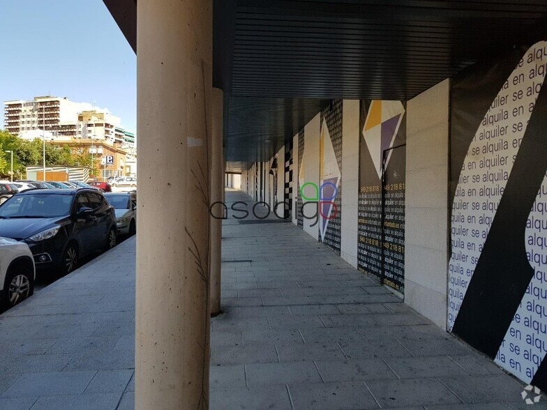 Retail in Guadalajara, Guadalajara to rent - Interior Photo - Image 1 of 1