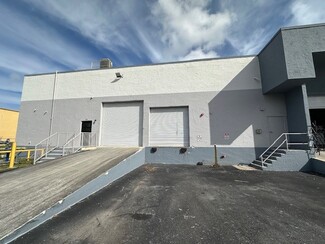 More details for 5120-5130 NW 165th St, Hialeah, FL - Industrial for Rent