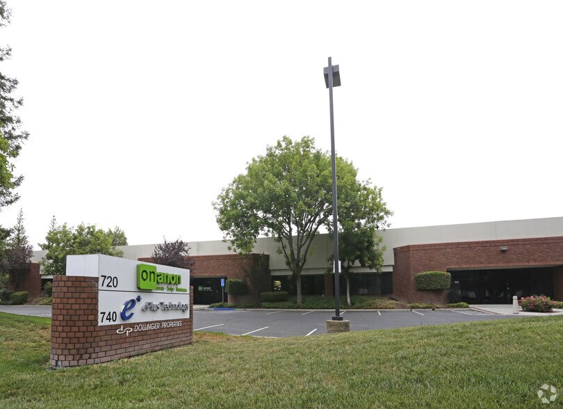 720-740 S Milpitas Blvd, Milpitas, CA to rent - Building Photo - Image 3 of 7