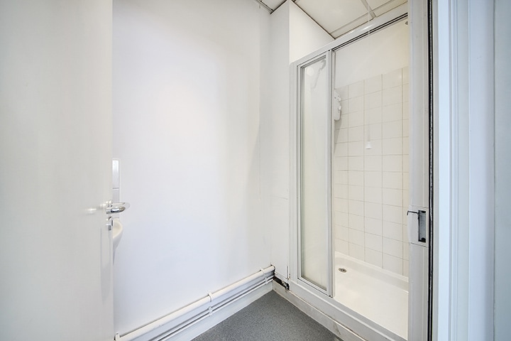 31-32 St James's St, London to rent - Interior Photo - Image 3 of 14