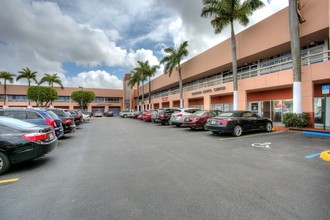 9600 SW 8th St, Miami, FL for sale Primary Photo- Image 1 of 1