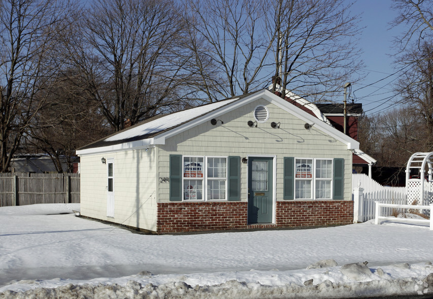 249 N Main St, Sayville, NY for sale - Primary Photo - Image 1 of 1