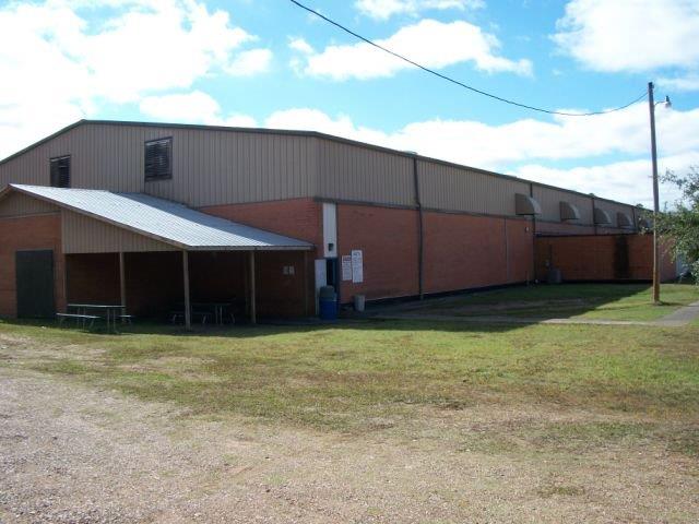 128 Cross Trails Rd, De Queen, AR for sale - Building Photo - Image 1 of 1