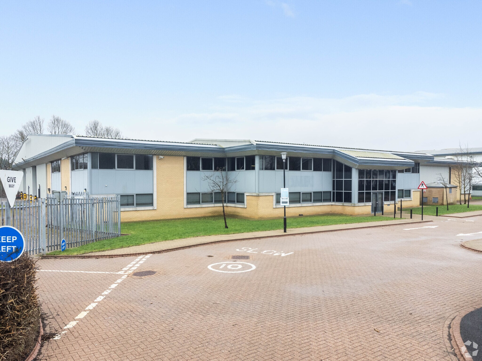 Benton Ln, Newcastle Upon Tyne for sale Primary Photo- Image 1 of 1