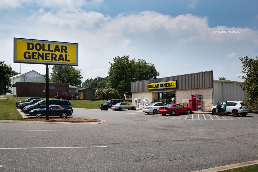 2480 Highway 60 E, Windom 56101 UK