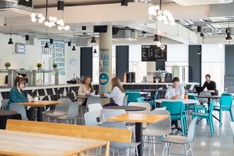 184 Cambridge Science Park, Cambridge to rent Interior Photo- Image 2 of 49