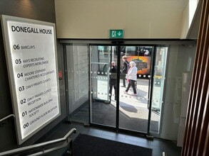 4-7 Donegall Sq N, Belfast to rent Interior Photo- Image 2 of 4