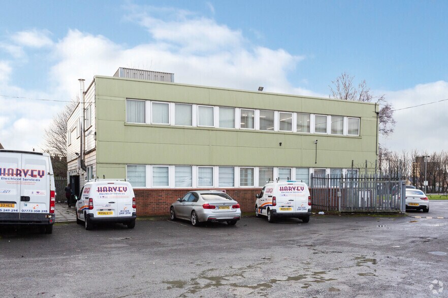 80 Eastmount Rd, Darlington for sale - Building Photo - Image 1 of 1