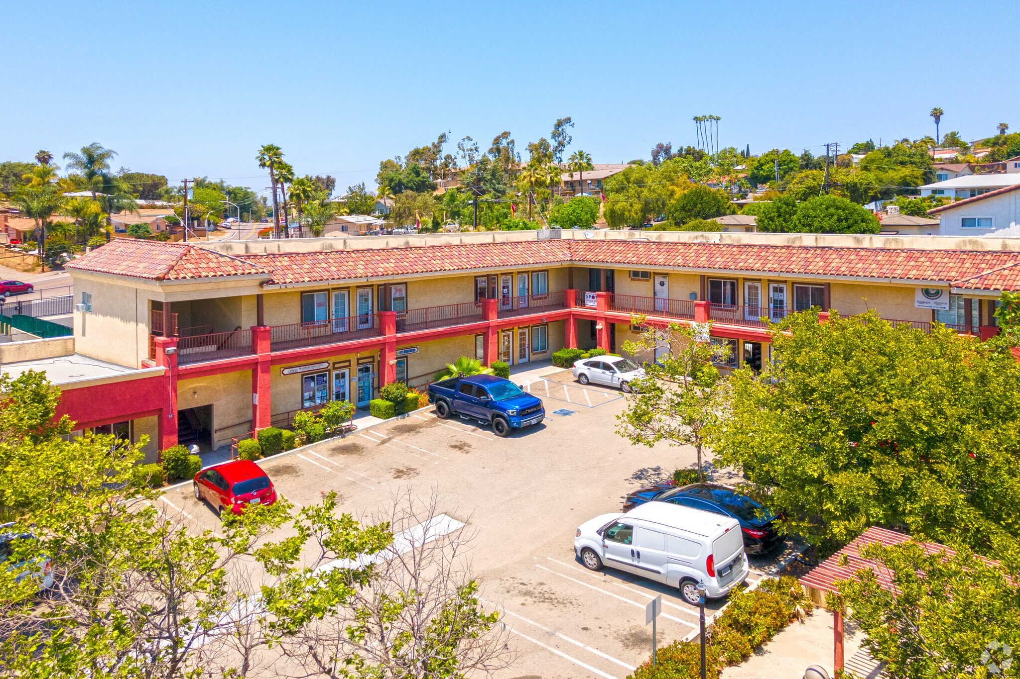 830 E Vista Way, Vista, CA to rent Building Photo- Image 1 of 6