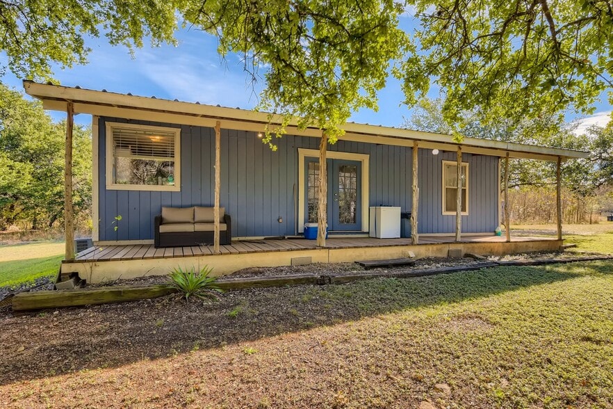 506 Horsethief Trl, Manchaca 78652 UK