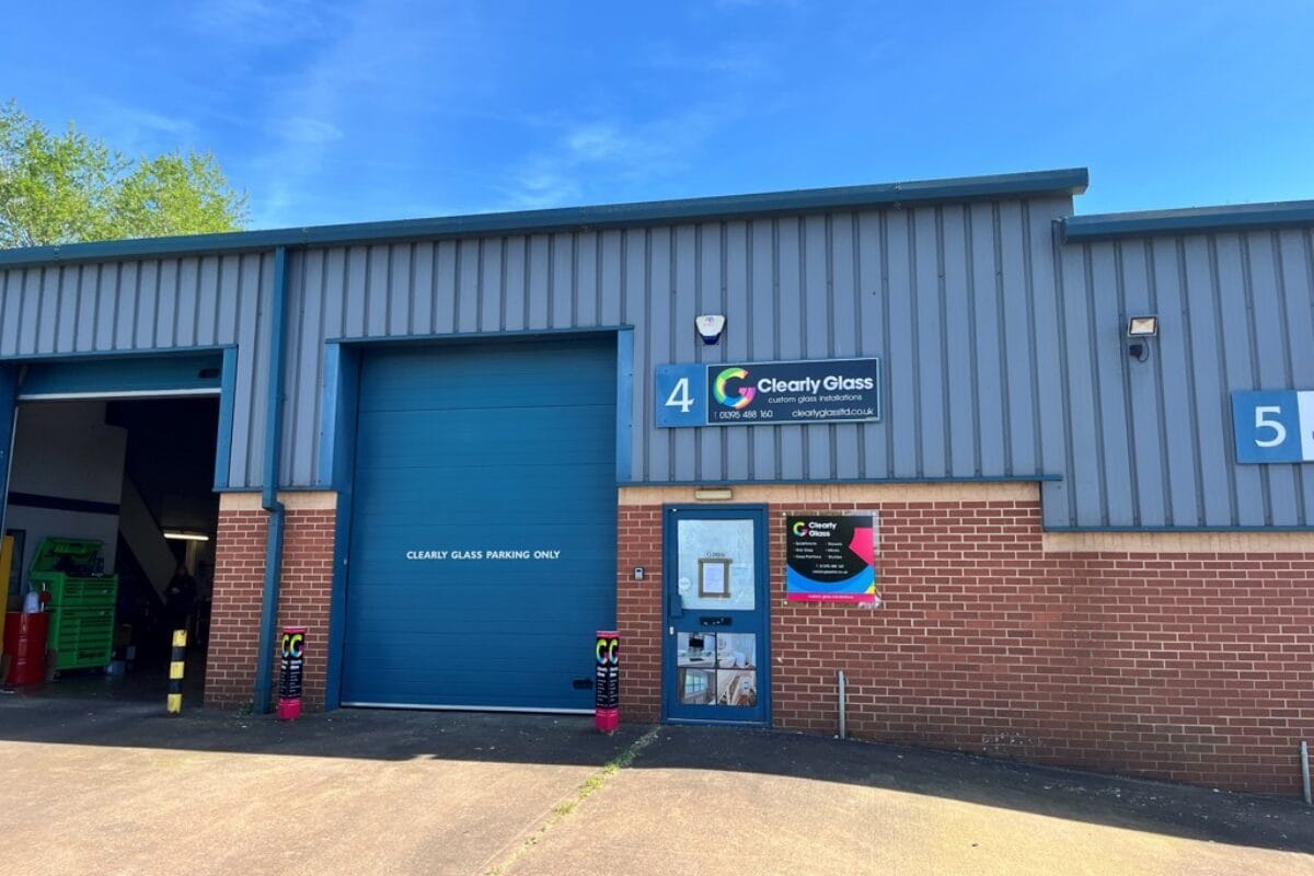 Liverton 2, Exmouth to rent Building Photo- Image 1 of 4