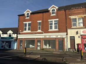 121-123 High St, Newcastle Under Lyme for rent Building Photo- Image 1 of 8