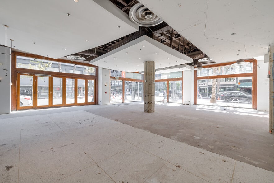 200 Pine Ave, Long Beach, CA to rent - Matterport 3D Scan - Image 2 of 12