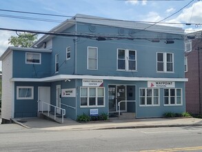 63 Hanover St, Lebanon, NH for rent Building Photo- Image 1 of 8