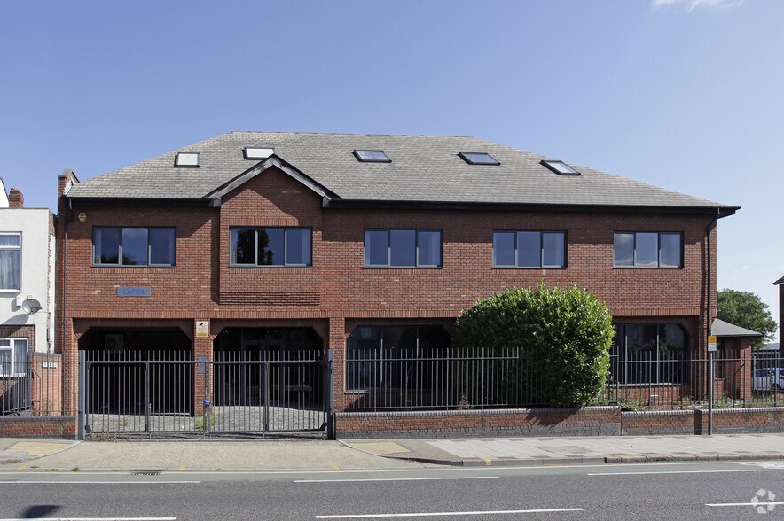 321-323 High Rd, Romford for sale - Primary Photo - Image 1 of 1