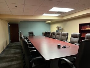 1135-317 S M St, Lincoln, NE to rent Interior Photo- Image 1 of 9