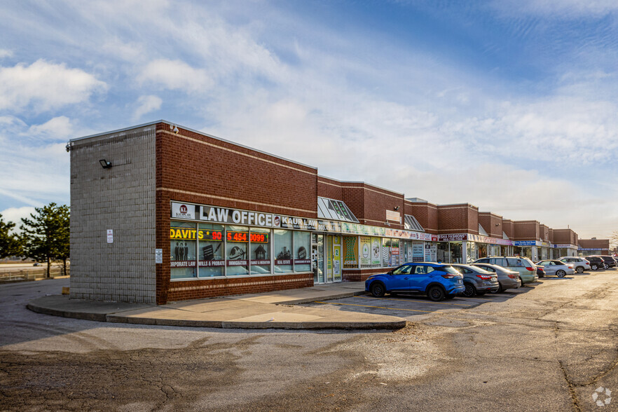 2575 Steeles Ave E, Brampton, ON for rent - Building Photo - Image 3 of 4