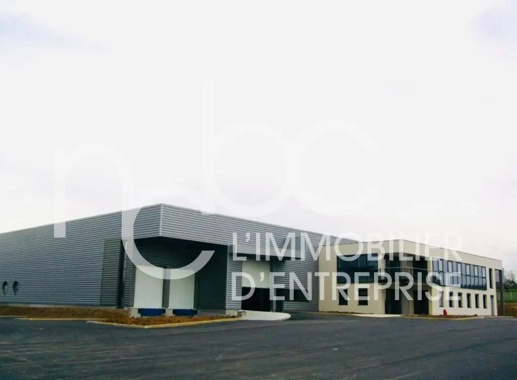 Light Industrial in Chaponnay to rent Primary Photo- Image 1 of 5